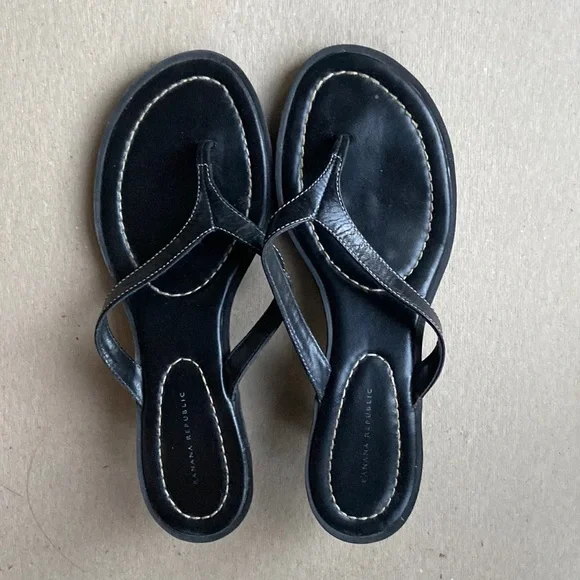 Banana Republic Shoes Banana Republic Kitten Heel Sandals